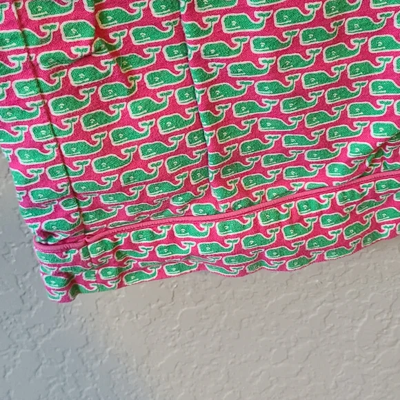 Vineyard Vines Pink and Green Casual Bottoms - Picture 2 of 3